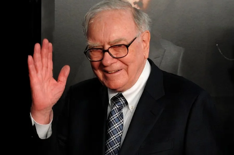 Warren Buffett Establishes 2034 Deadline for Full Berkshire Hathaway Exit