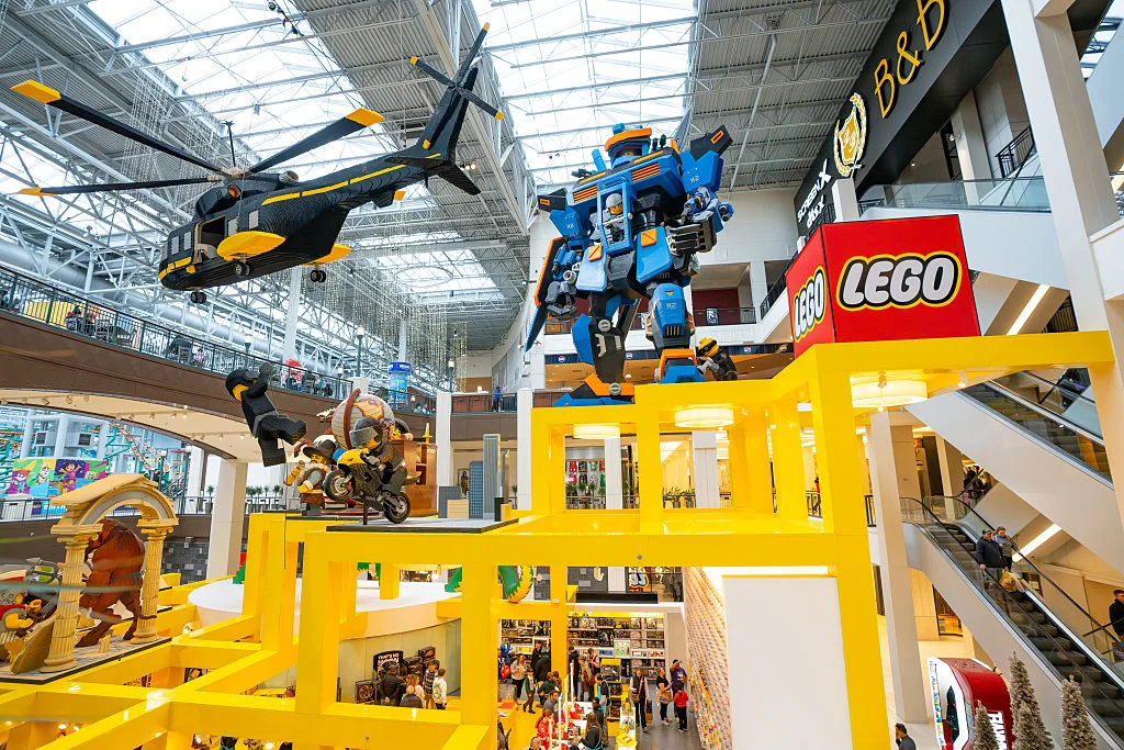 LEGO's Comeback: The Importance of Focus and Strategic Delegation in Business